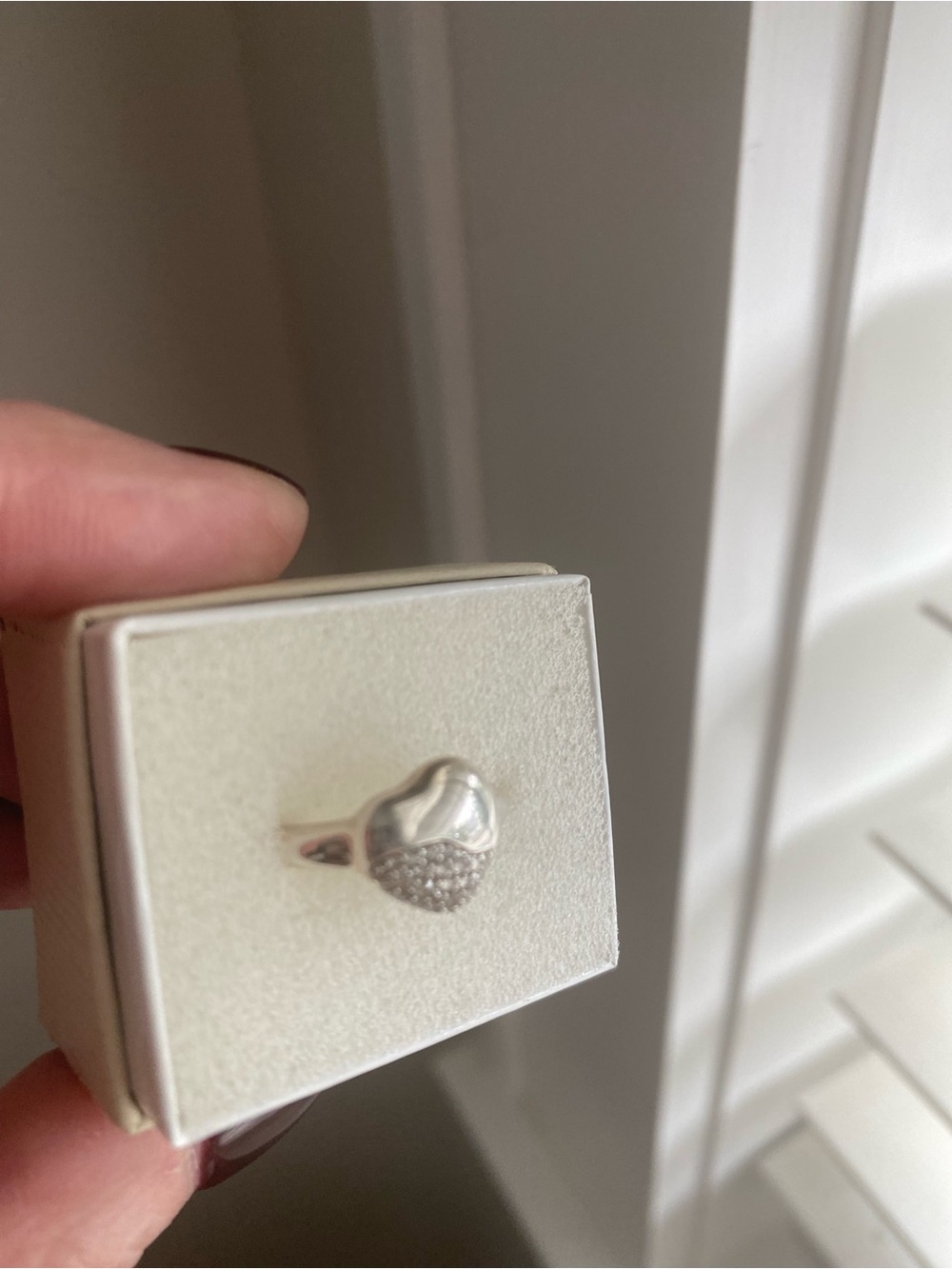 John Hardy Silver Pebble Diamond Heart Ring - Picture 5 of 7